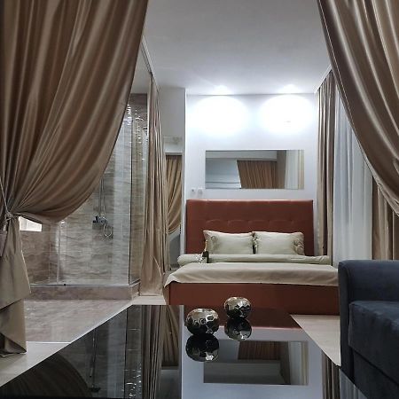 Apartments Vila White House Pančevo Εξωτερικό φωτογραφία
