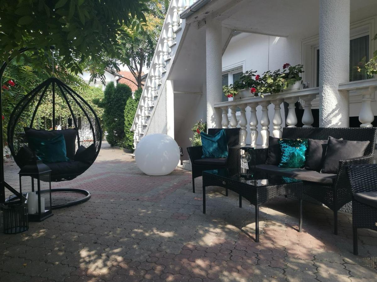 Apartments Vila White House Pančevo Εξωτερικό φωτογραφία