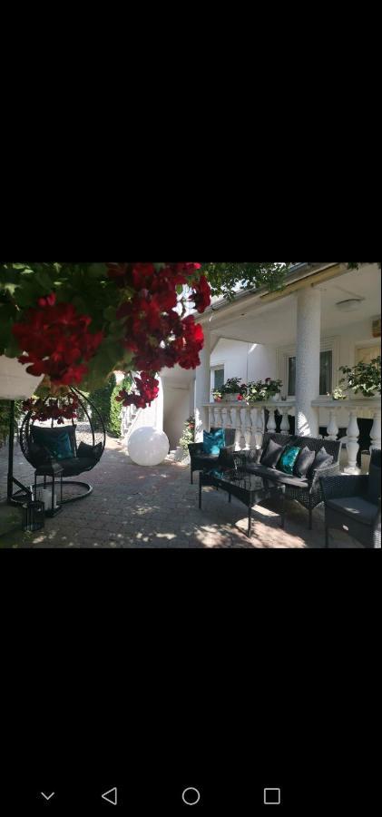 Apartments Vila White House Pančevo Εξωτερικό φωτογραφία