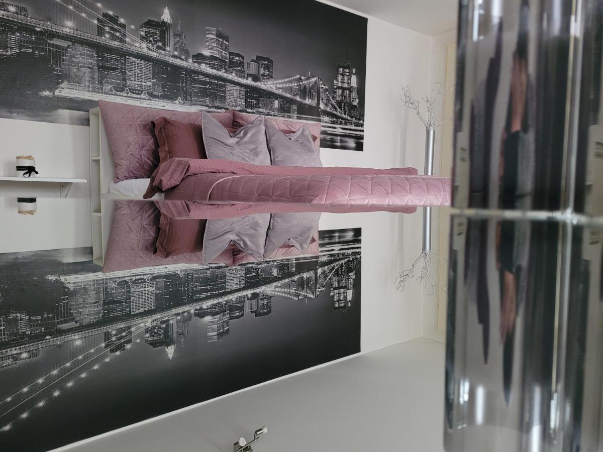 Apartments Vila White House Pančevo Εξωτερικό φωτογραφία