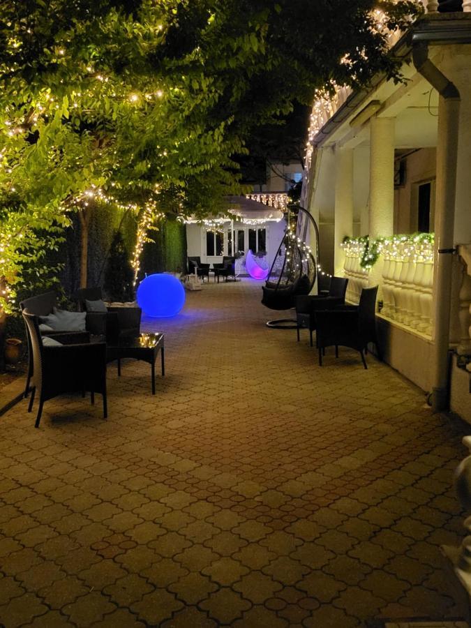 Apartments Vila White House Pančevo Εξωτερικό φωτογραφία