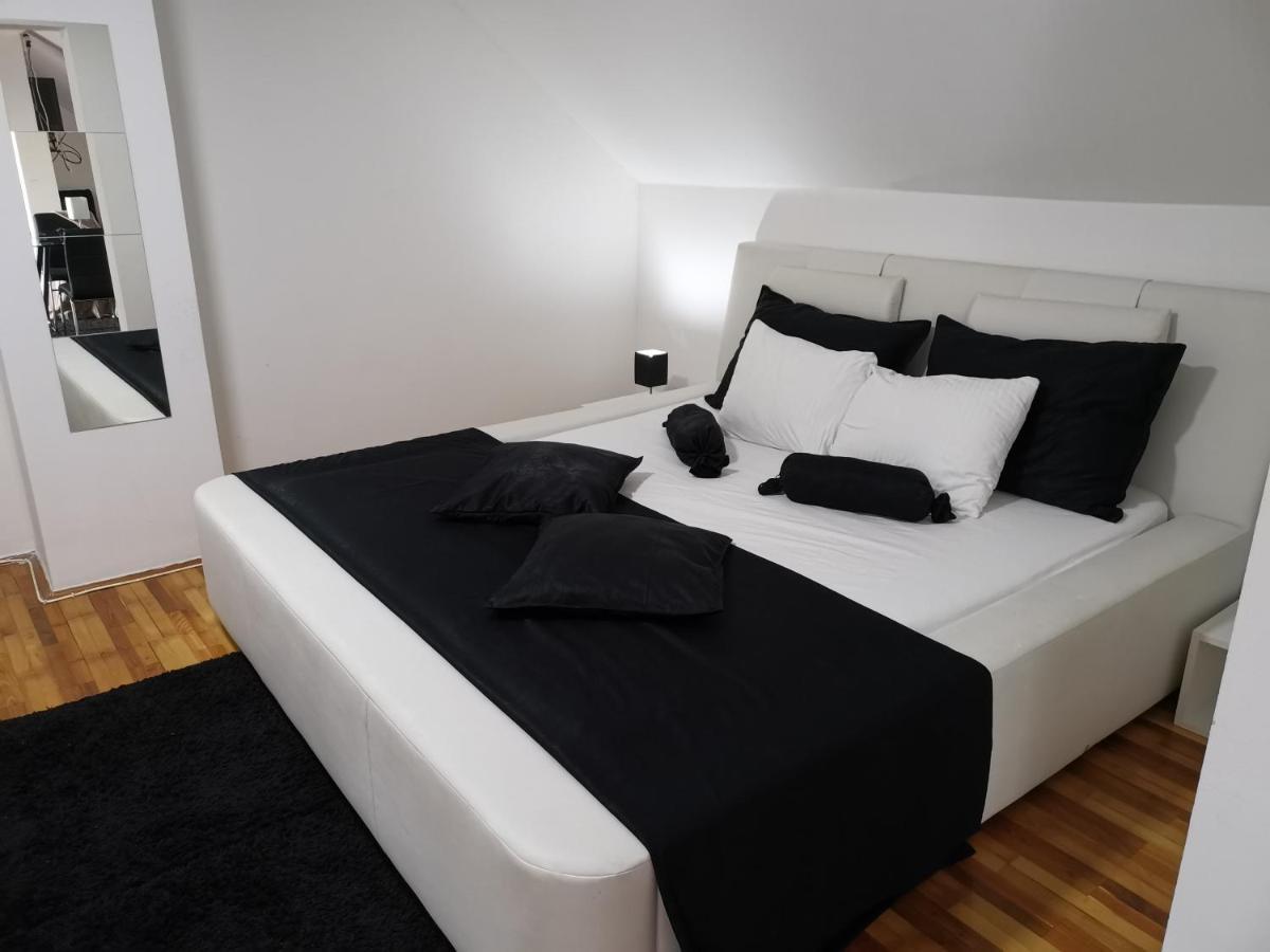 Apartments Vila White House Pančevo Δωμάτιο φωτογραφία
